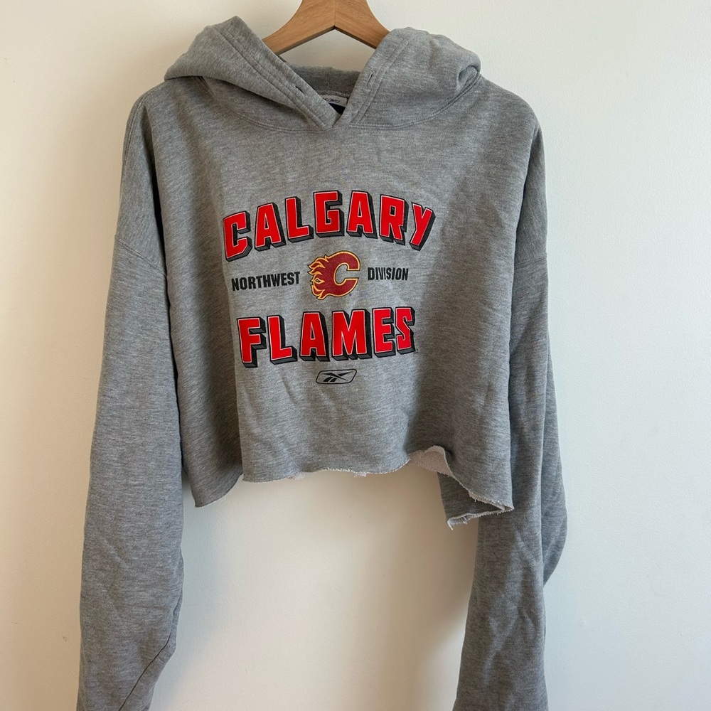 RBX Gray Cropped Calgary Flames Hoodie with Red Logo